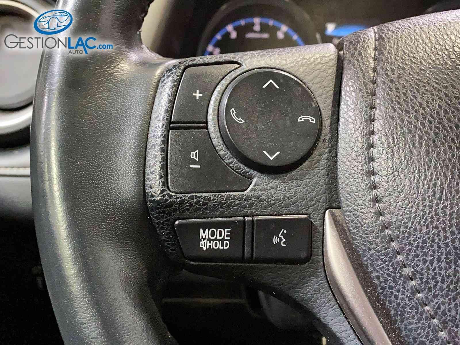 Toyota RAV4 2017 - Image 17