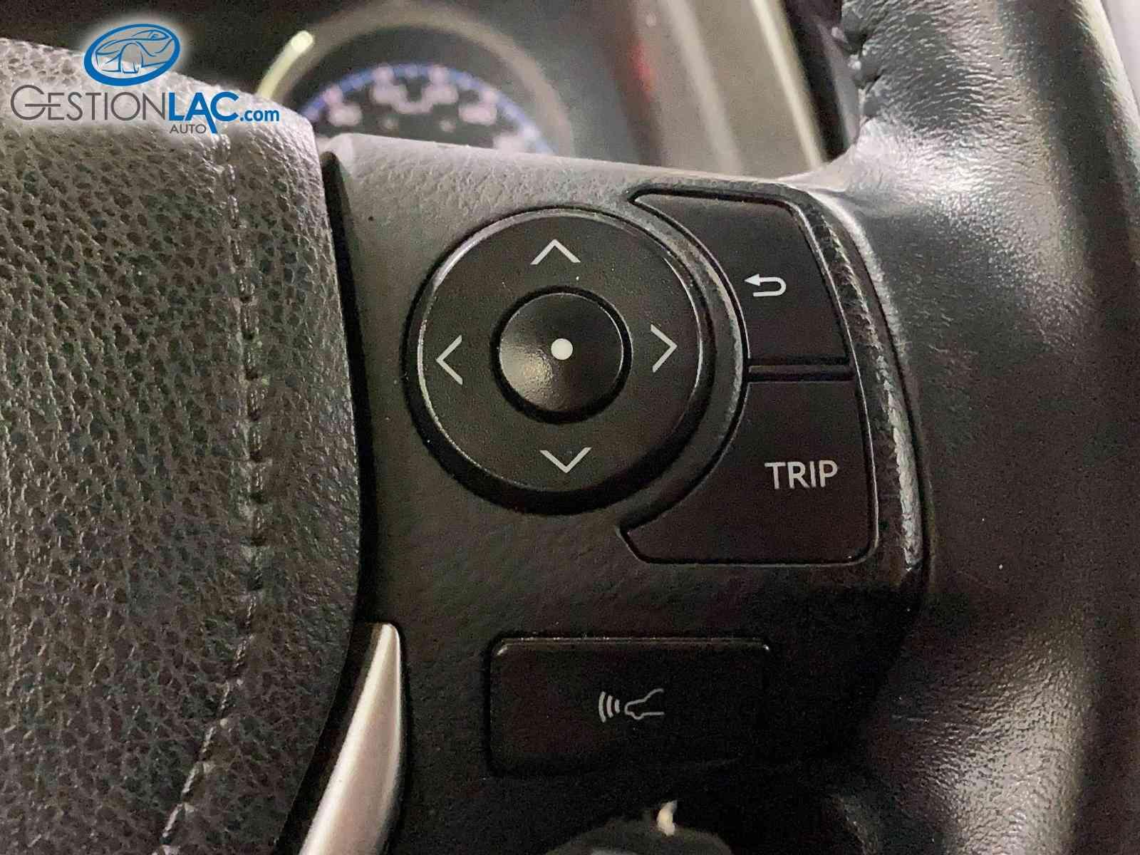 Toyota RAV4 2017 - Image 16