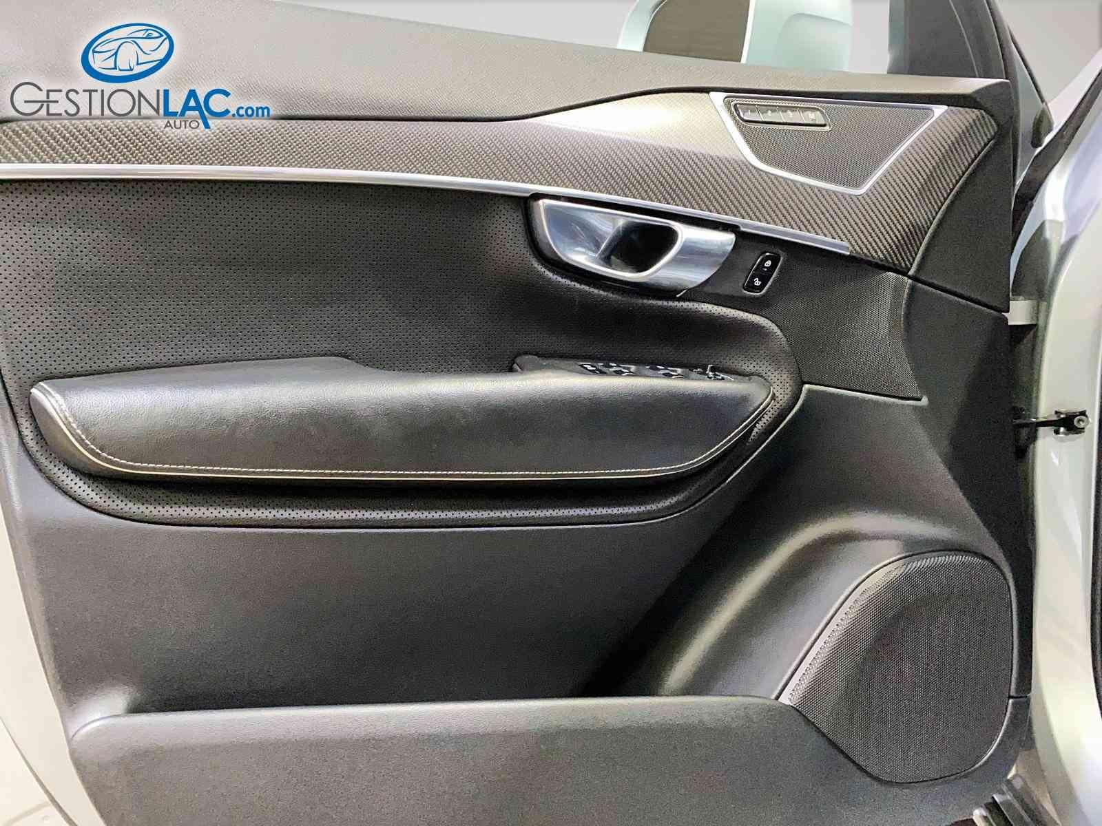 Volvo XC90 2018 - Image 10