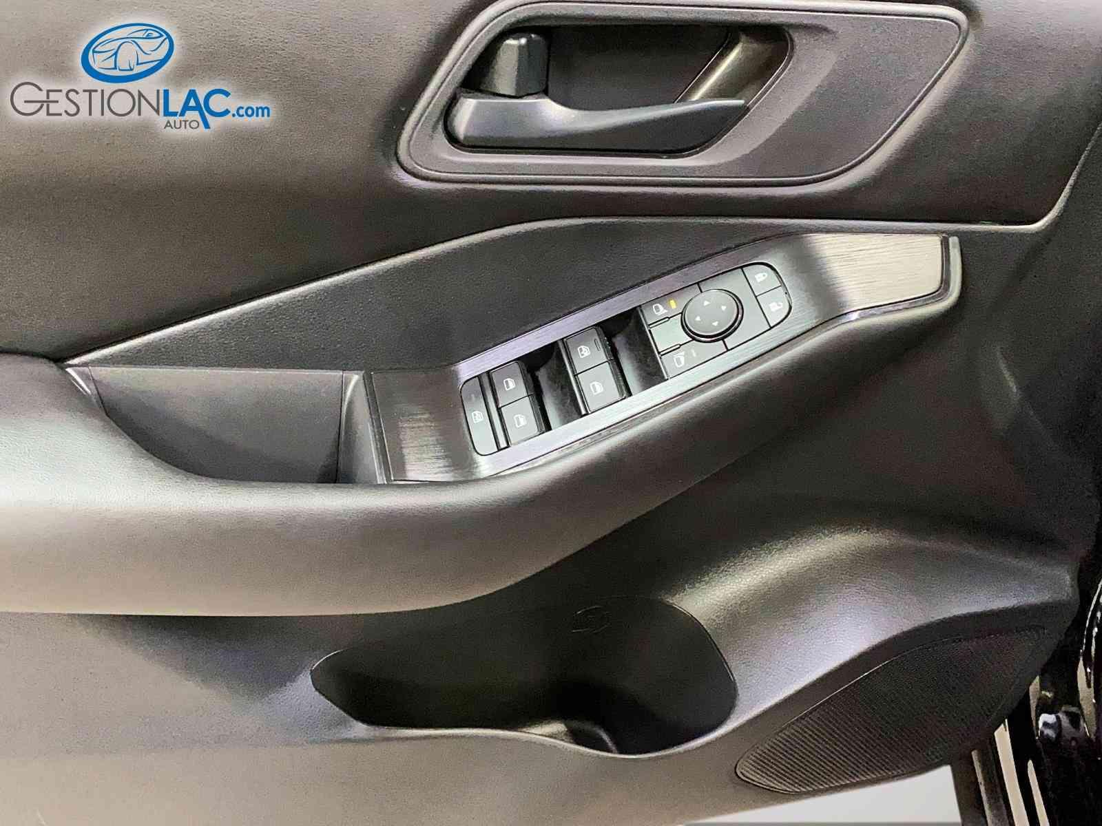 Nissan Rogue 2024 - Image 14