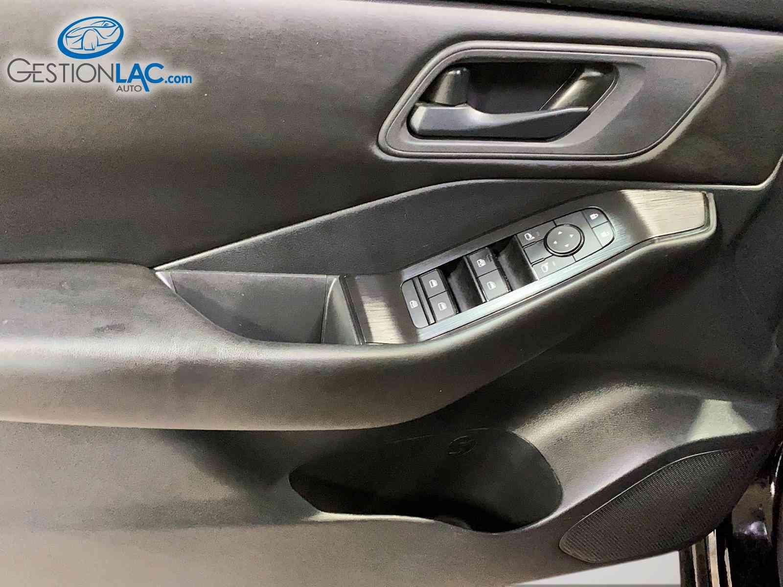 Nissan Rogue 2024 - Image 16