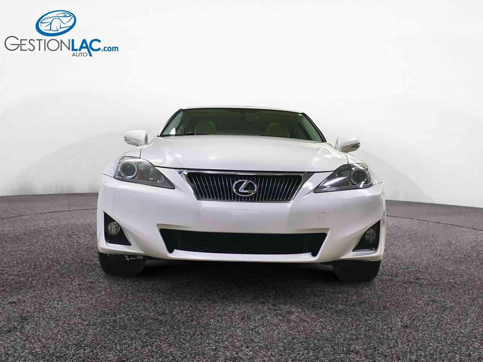 Lexus IS 250 2012 - Image 2