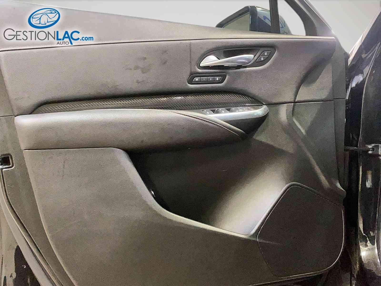 Cadillac XT4 2021 - Image 11