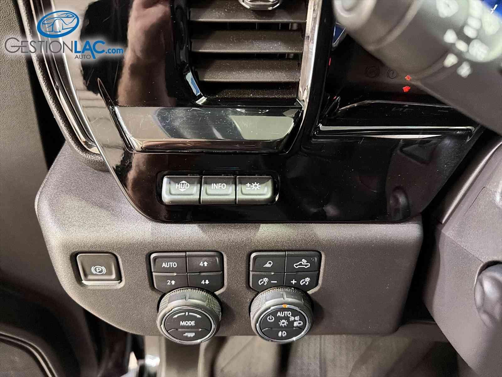Chevrolet Silverado 1500 2024 - Image 18