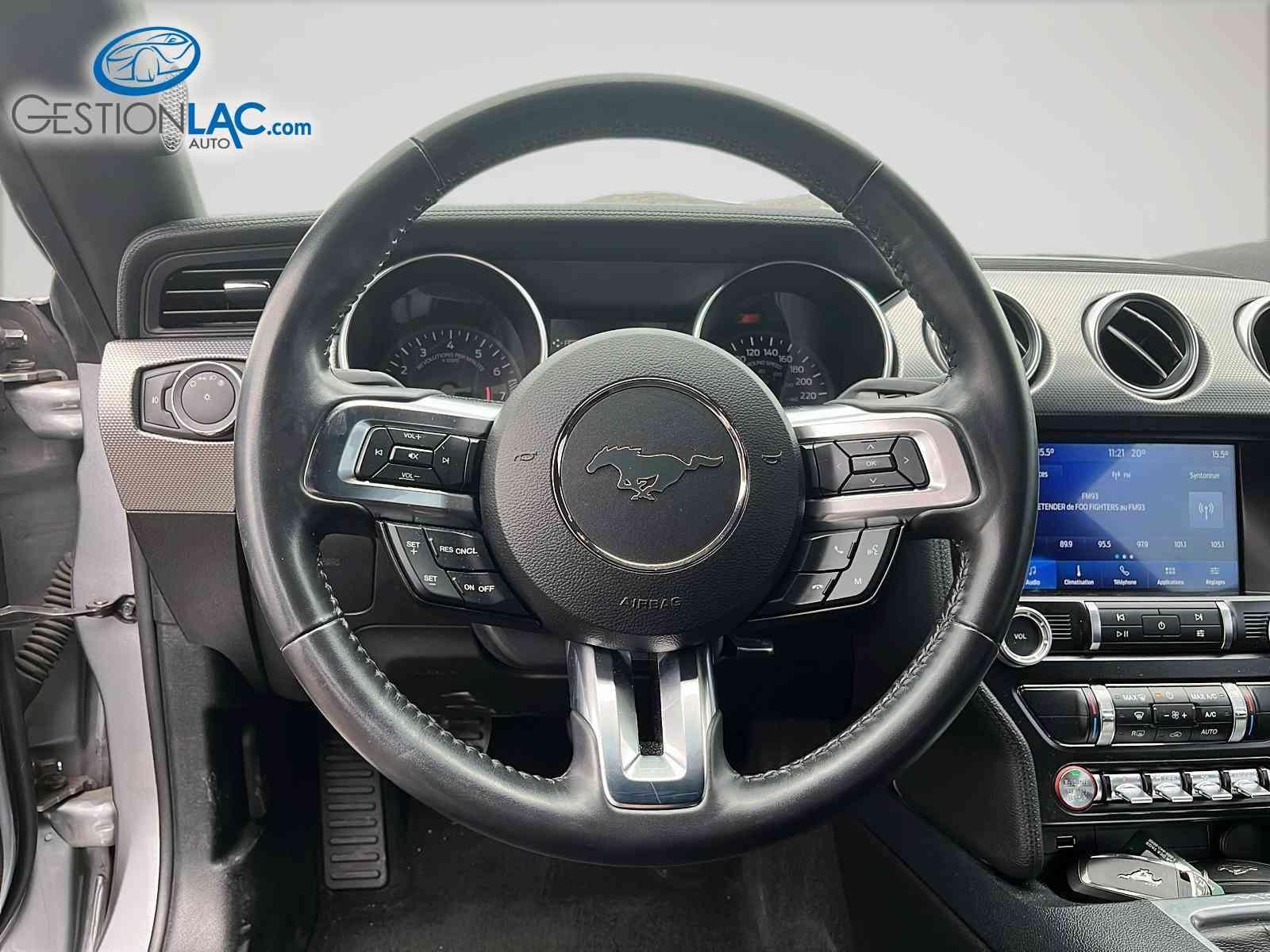 Ford Mustang 2022 - Image 13