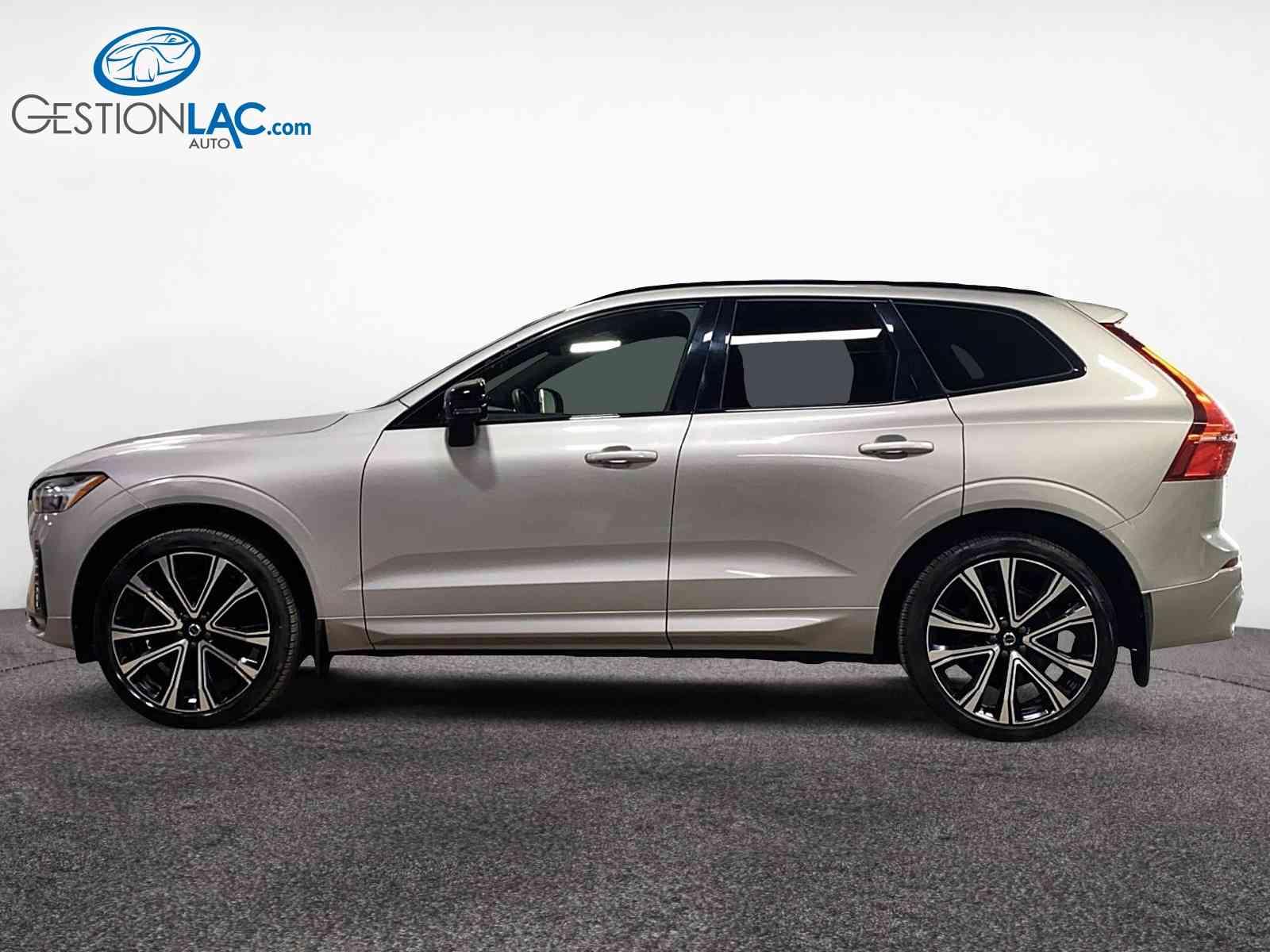 Volvo XC60 2022 - Image 5