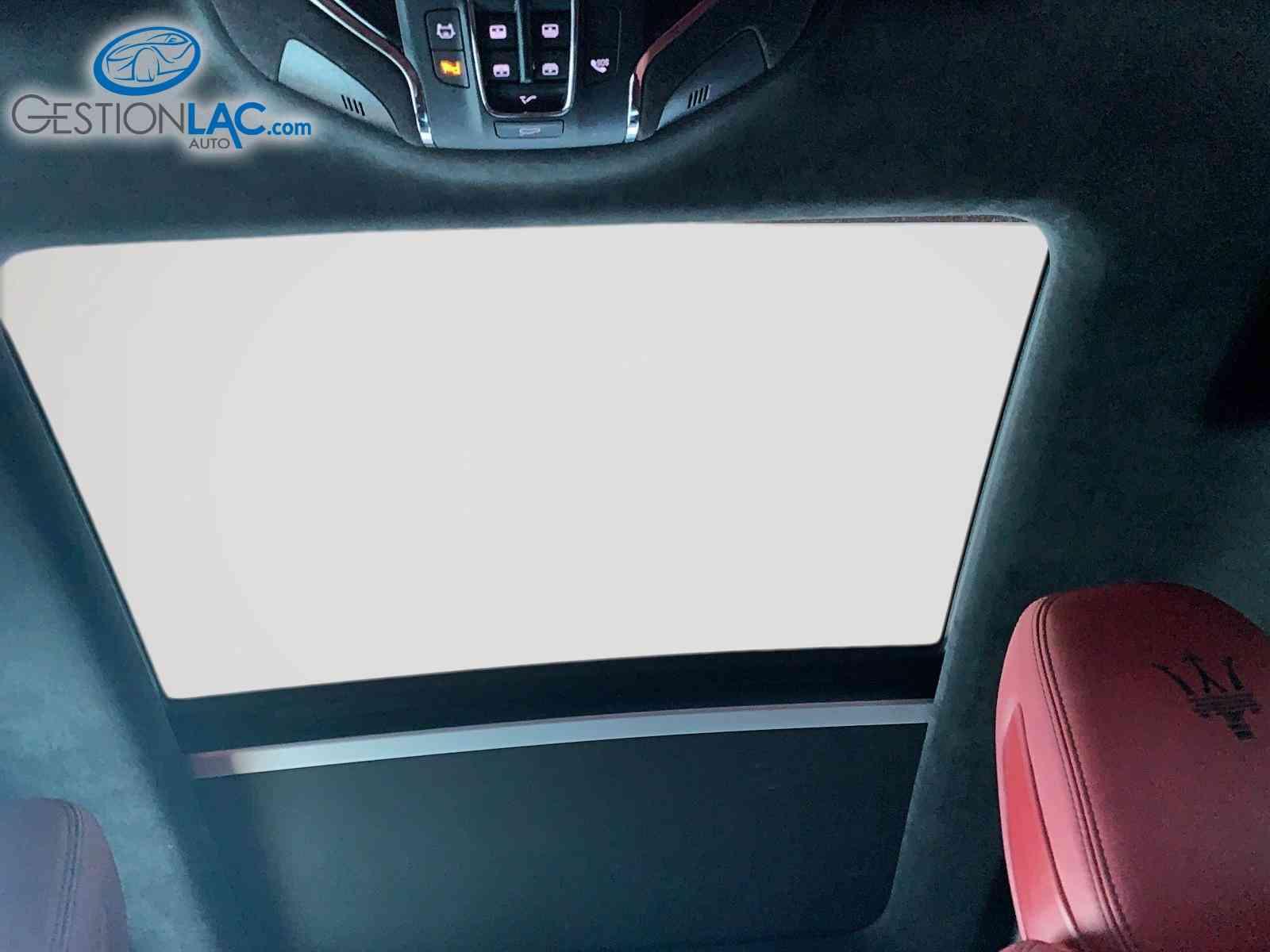 Maserati Levante 2022 - Image 13
