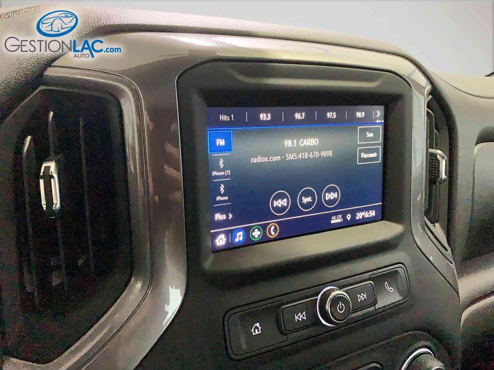 Chevrolet Silverado 2500HD 2022 - Image 15