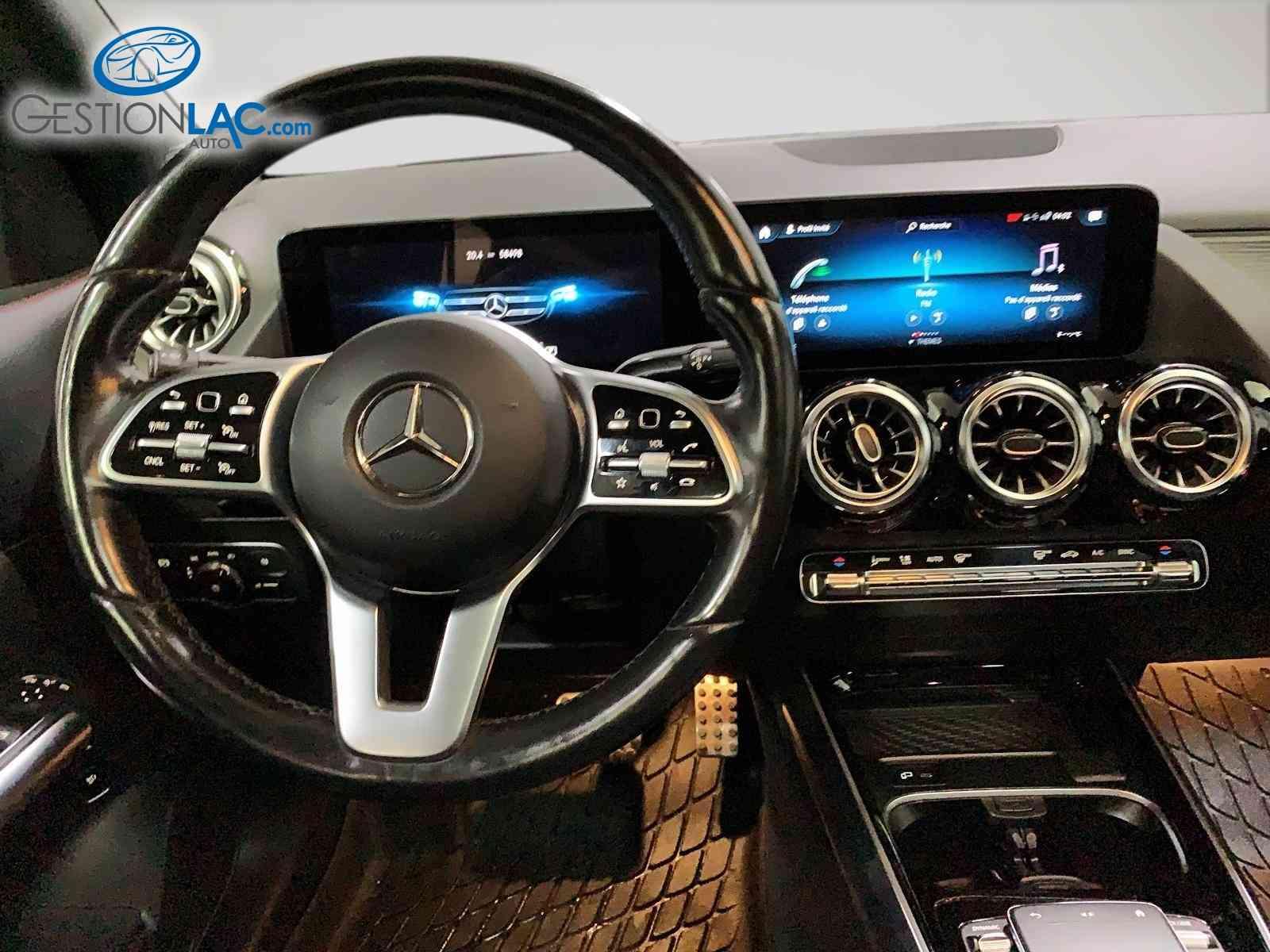 Mercedes-Benz GLA 2023 - Image 13