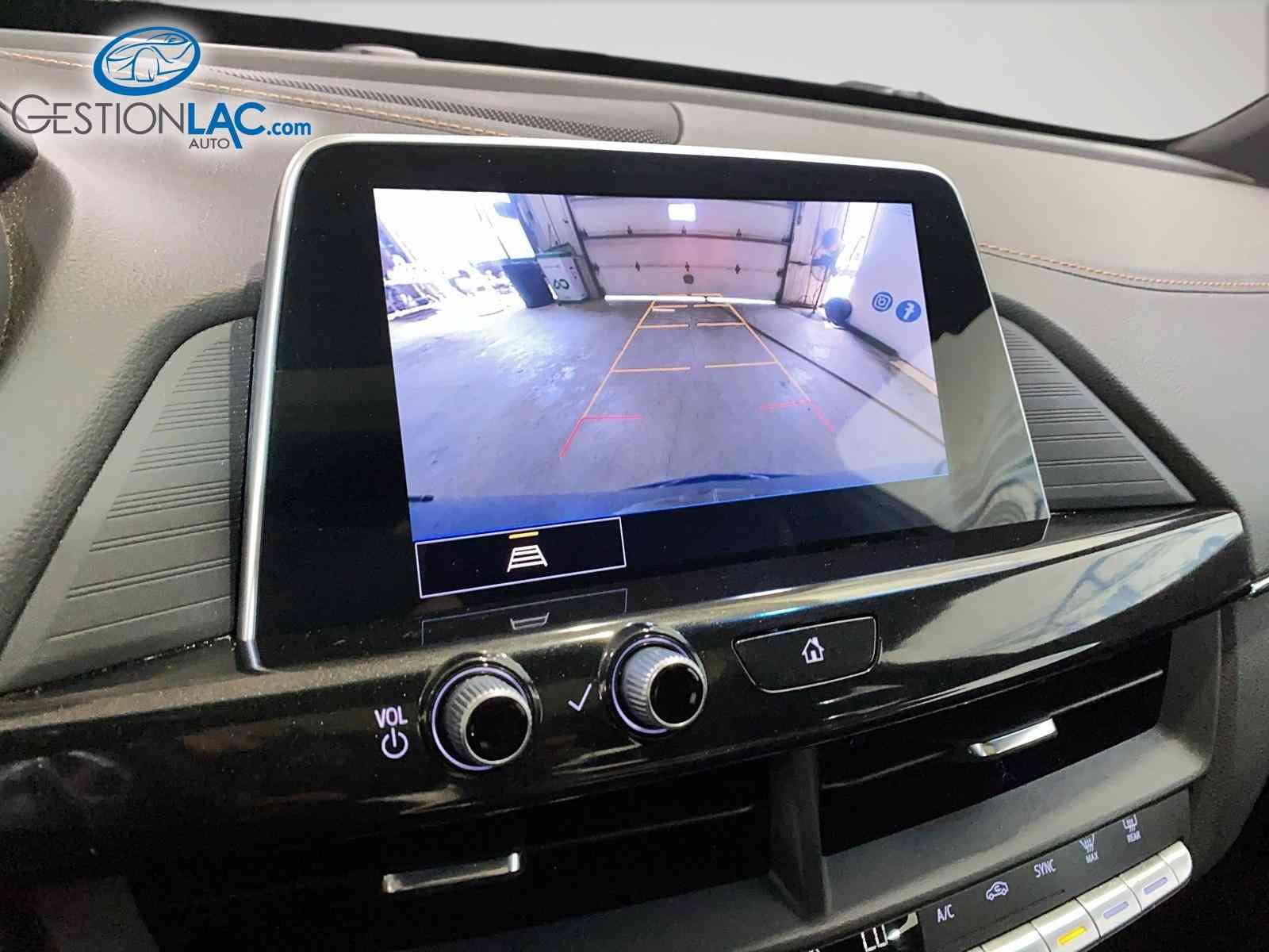Cadillac CT4 2024 - Image 16