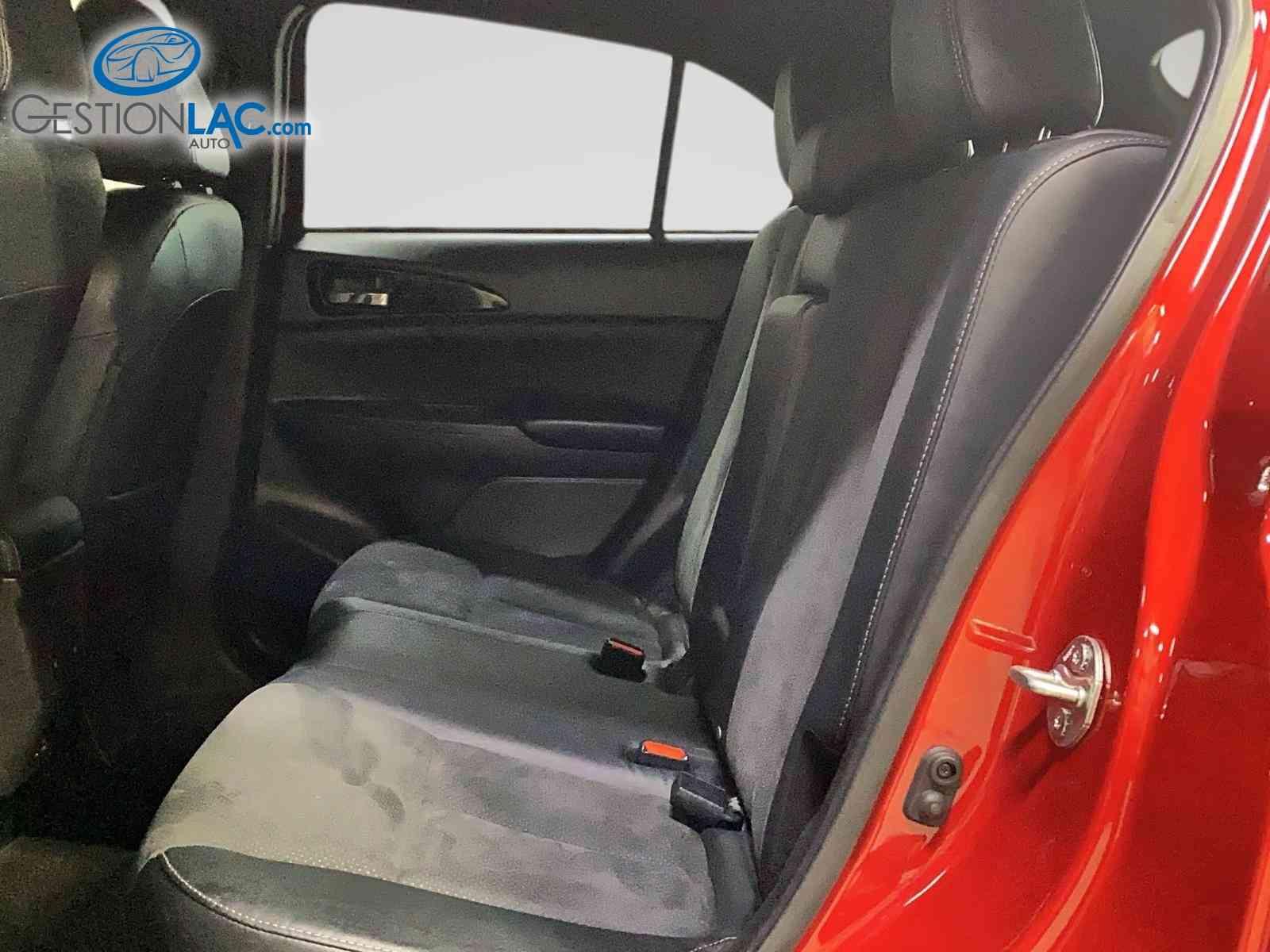 Mitsubishi Eclipse Cross 2024 - Image 9