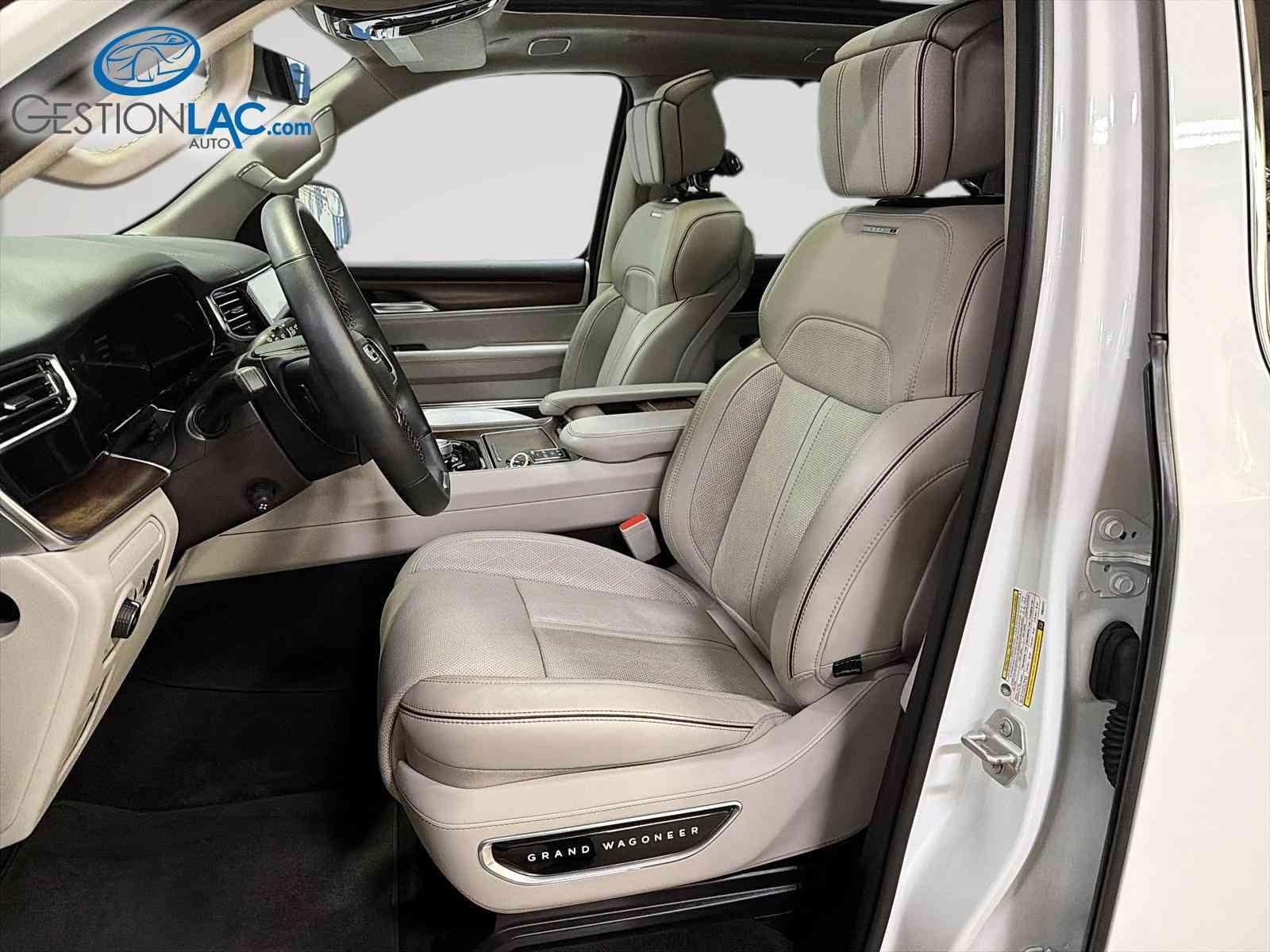 Jeep Grand Wagoneer L 2023 - Image 8