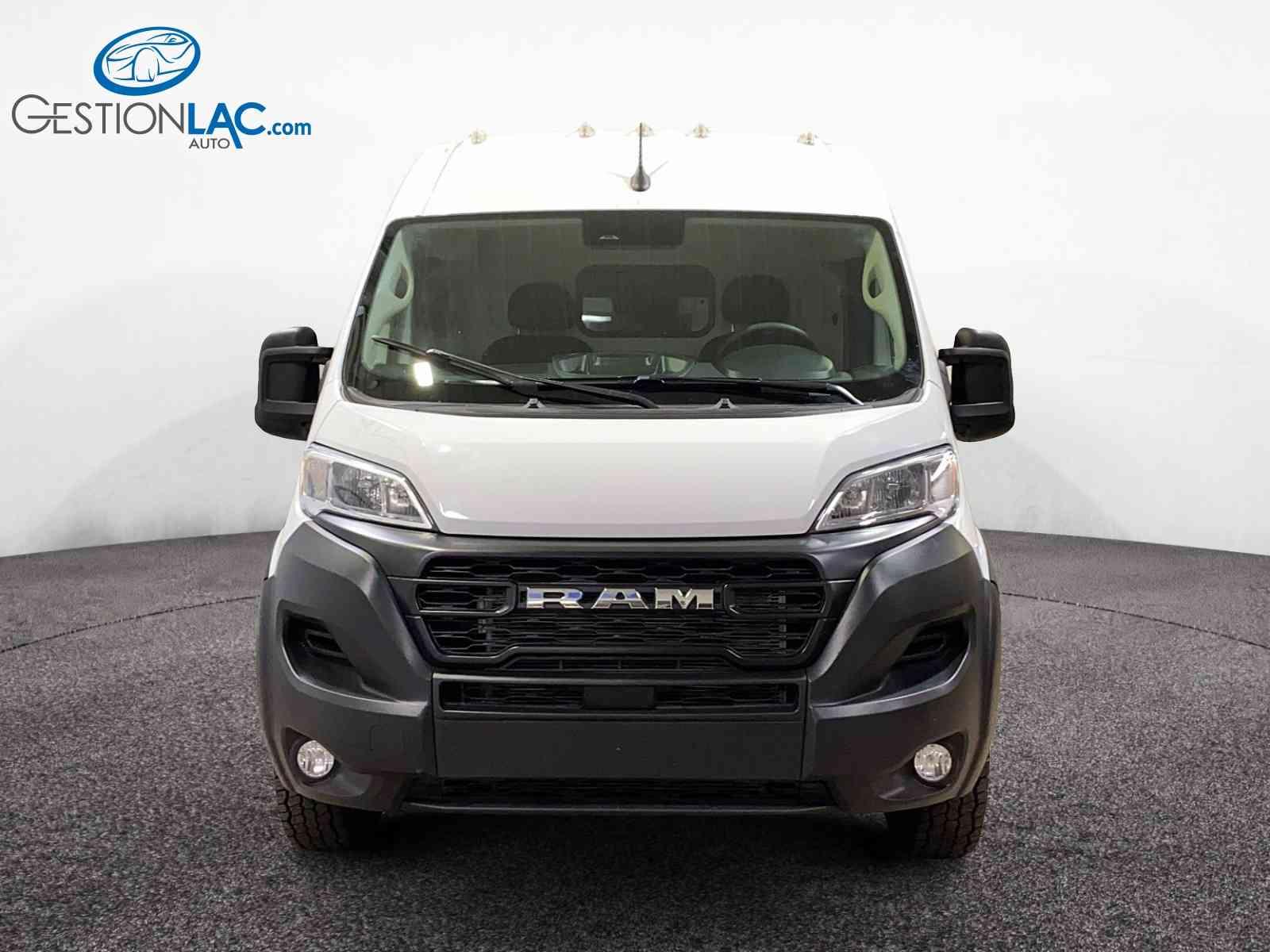 RAM ProMaster Cargo Van 2025 - Image 2