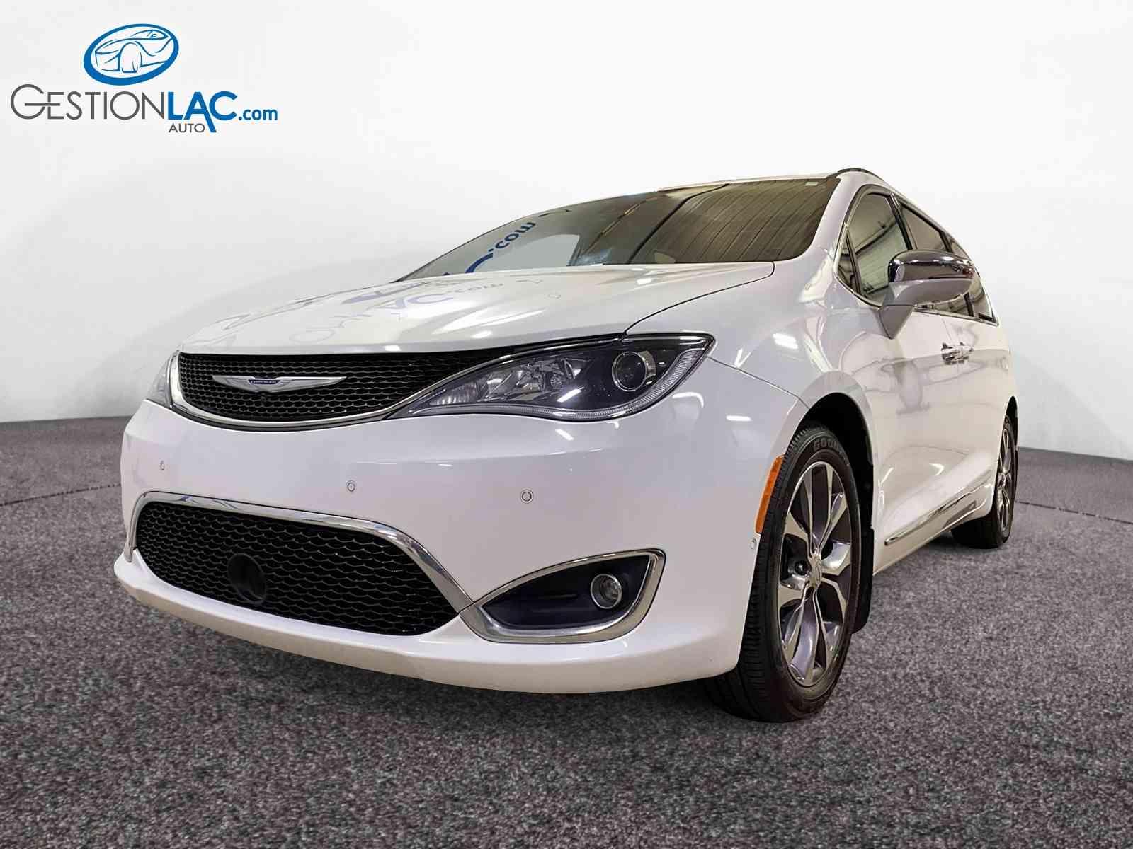 Chrysler Pacifica 2017 - Image 1