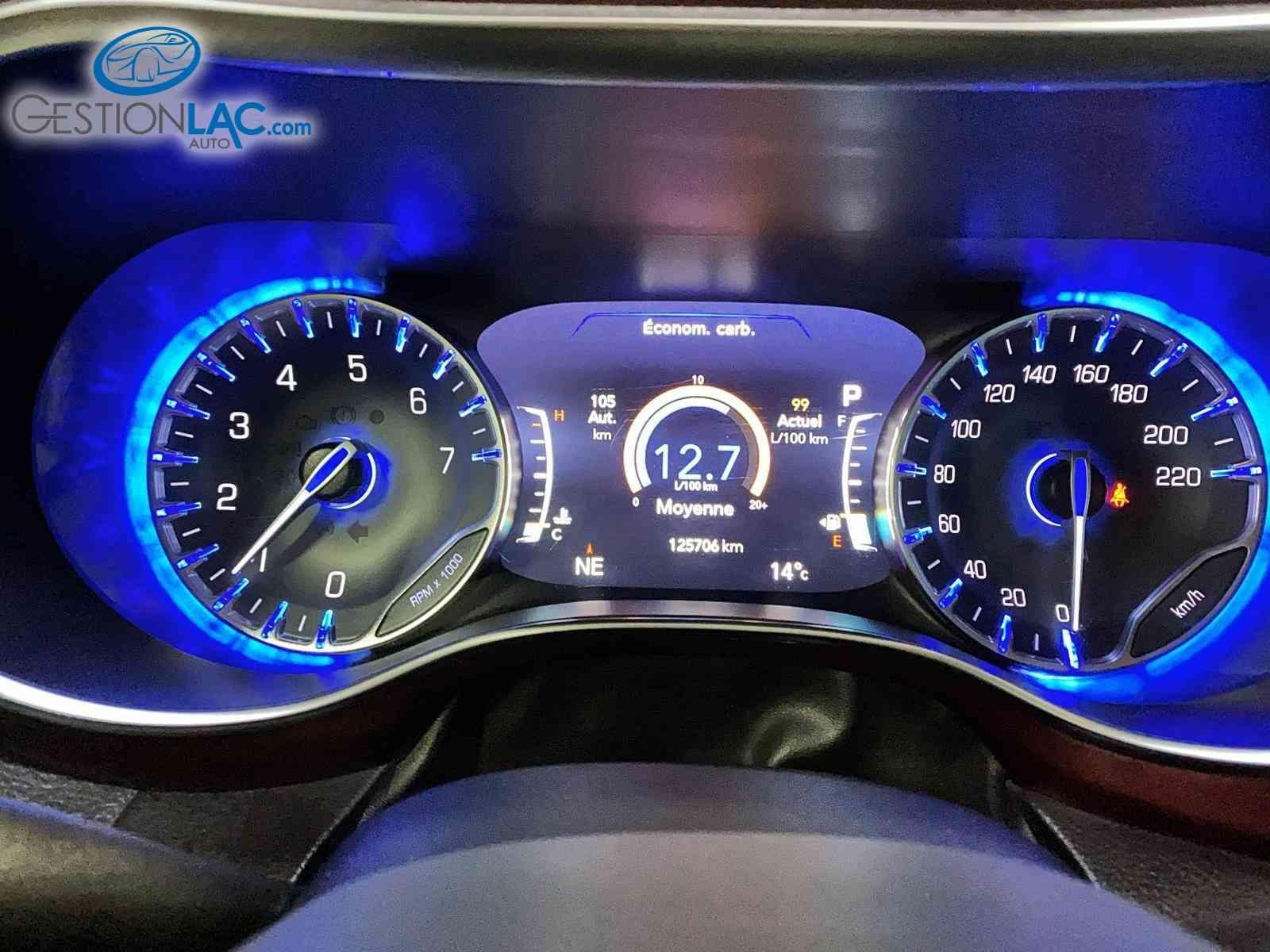Chrysler Pacifica 2017 - Image 23