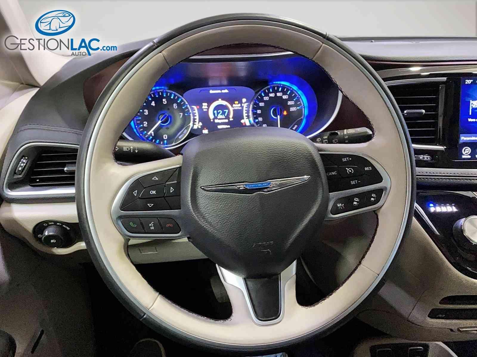 Chrysler Pacifica 2017 - Image 19