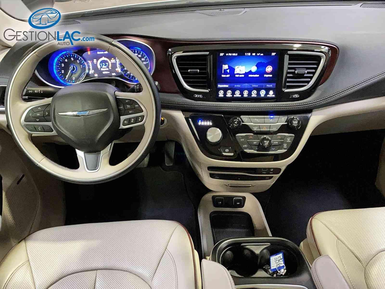 Chrysler Pacifica 2017 - Image 15