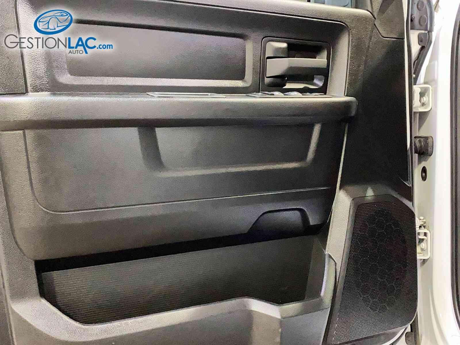 RAM Ram 1500 Classic 2023 - Image 14