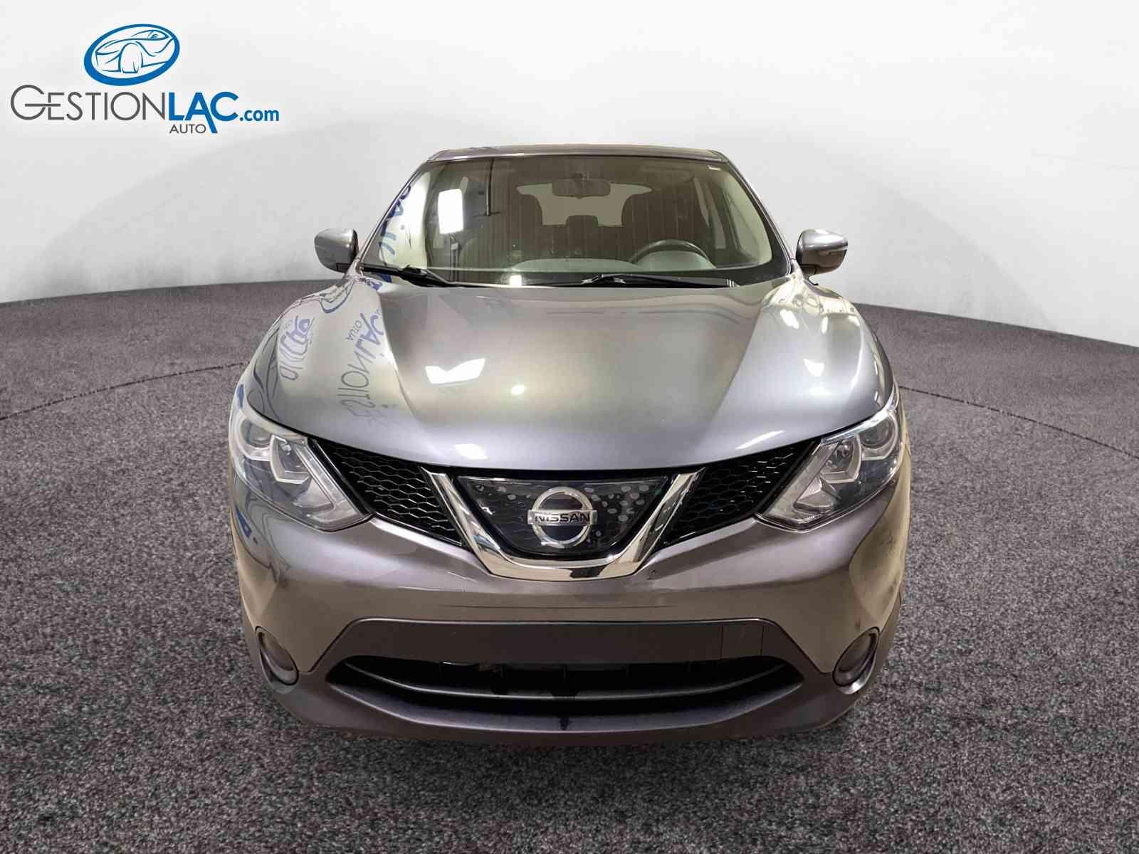 Nissan Qashqai 2018 - Thumbnail 3