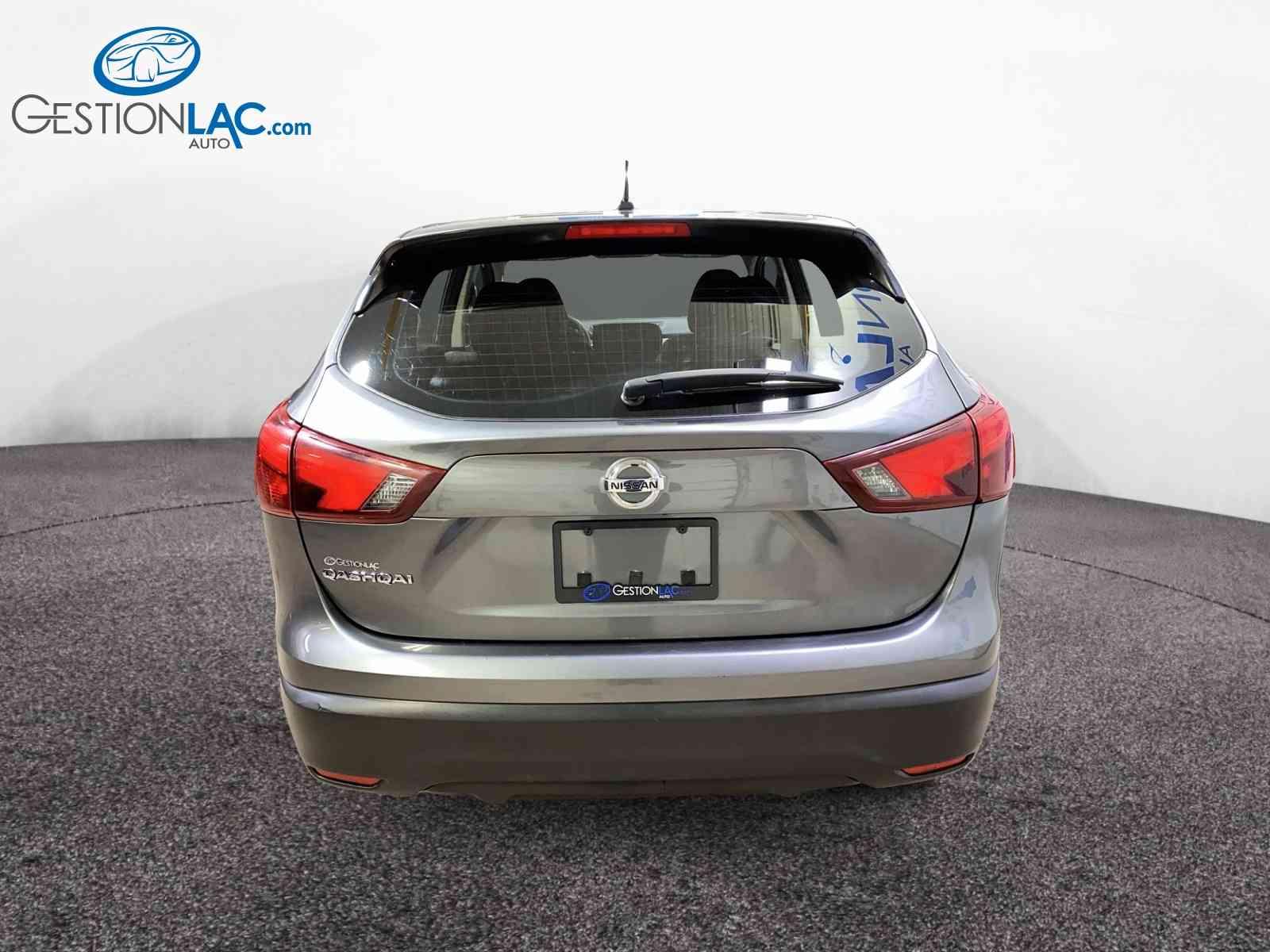 Nissan Qashqai 2018 - Thumbnail 4