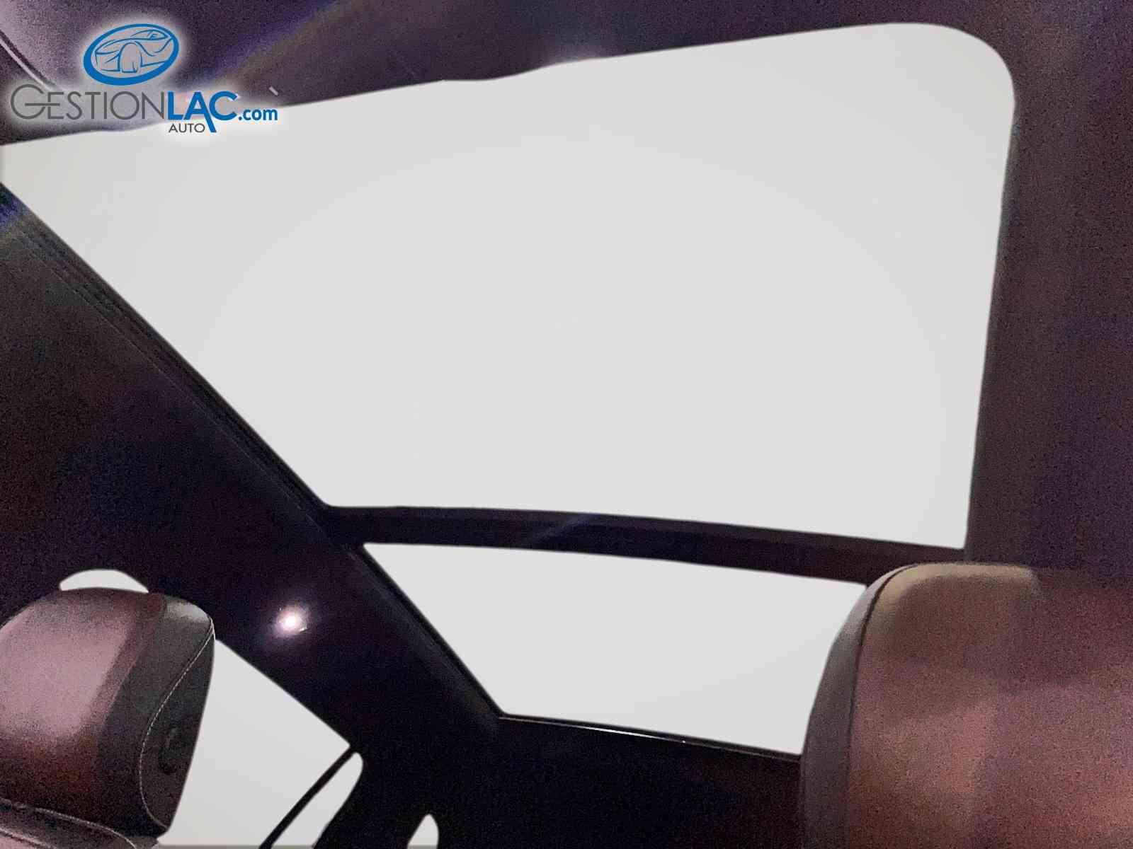Volkswagen Tiguan 2022 - Thumbnail 15