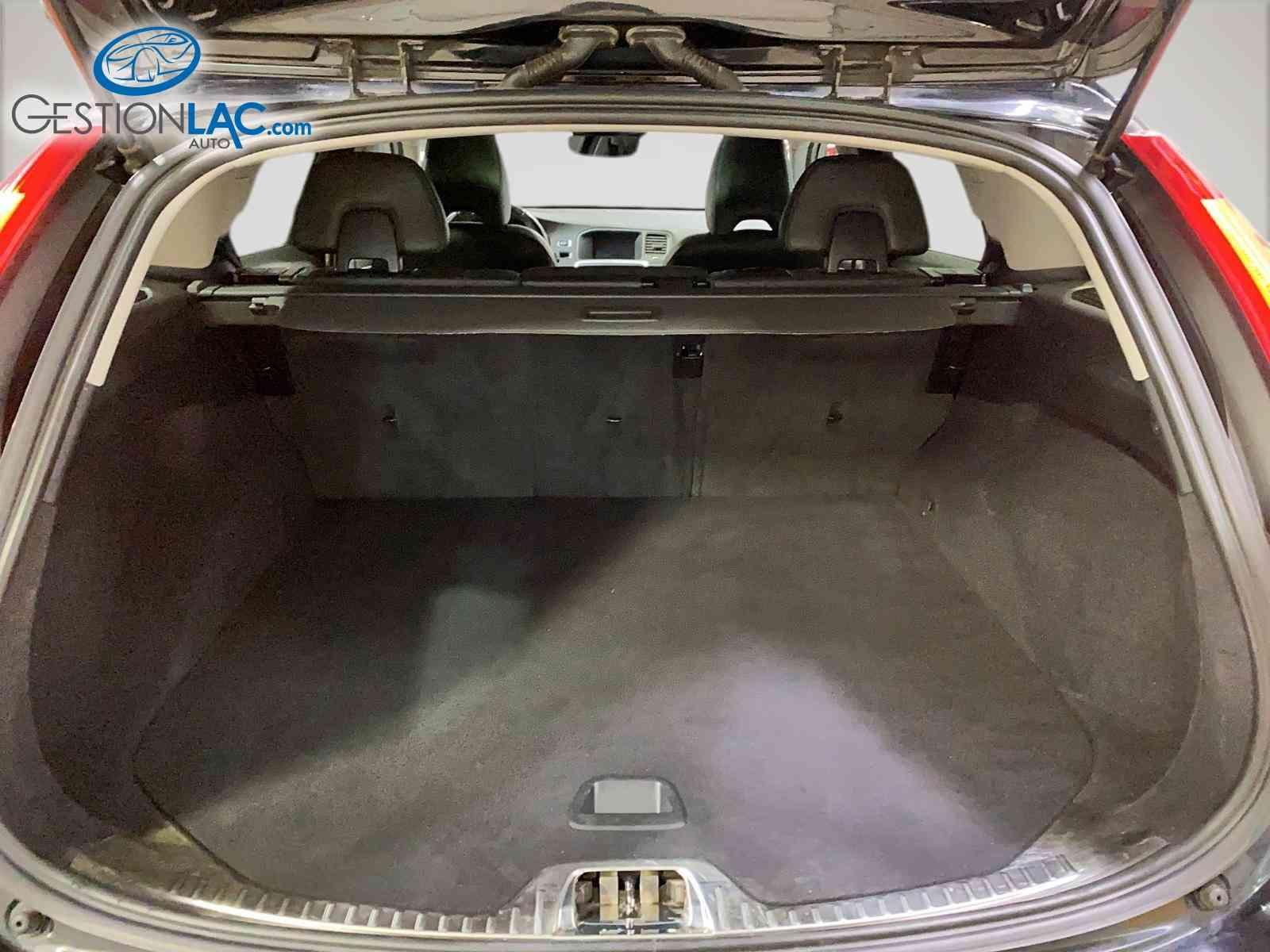 Volvo V60 2017 - Thumbnail 6