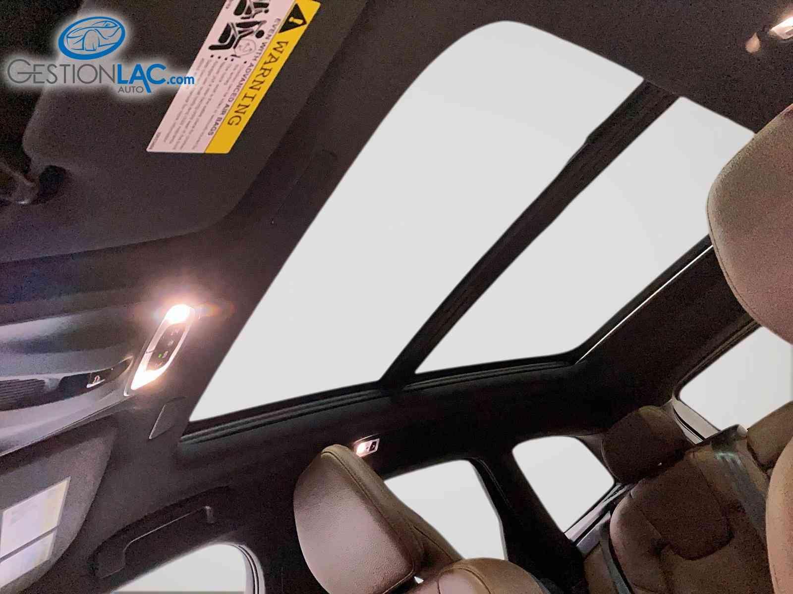 Volvo XC60 2021 - Thumbnail 17
