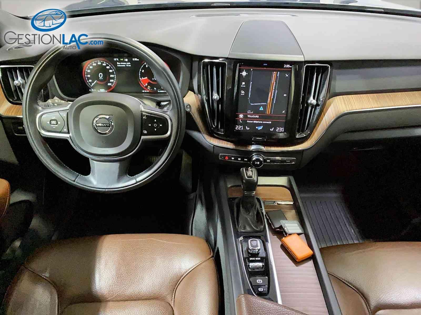 Volvo XC60 2021 - Thumbnail 21