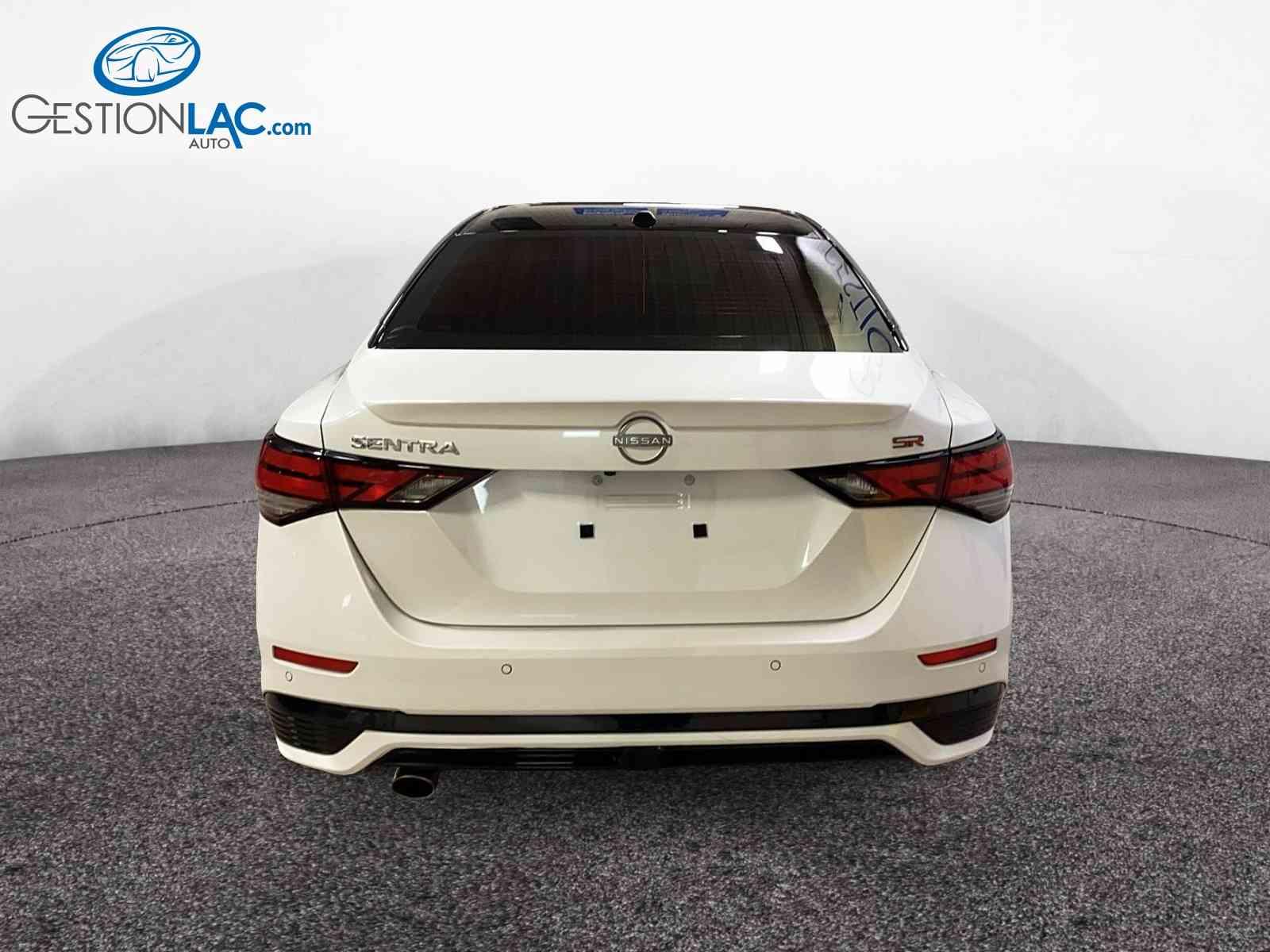 Nissan Sentra 2024 - Thumbnail 3