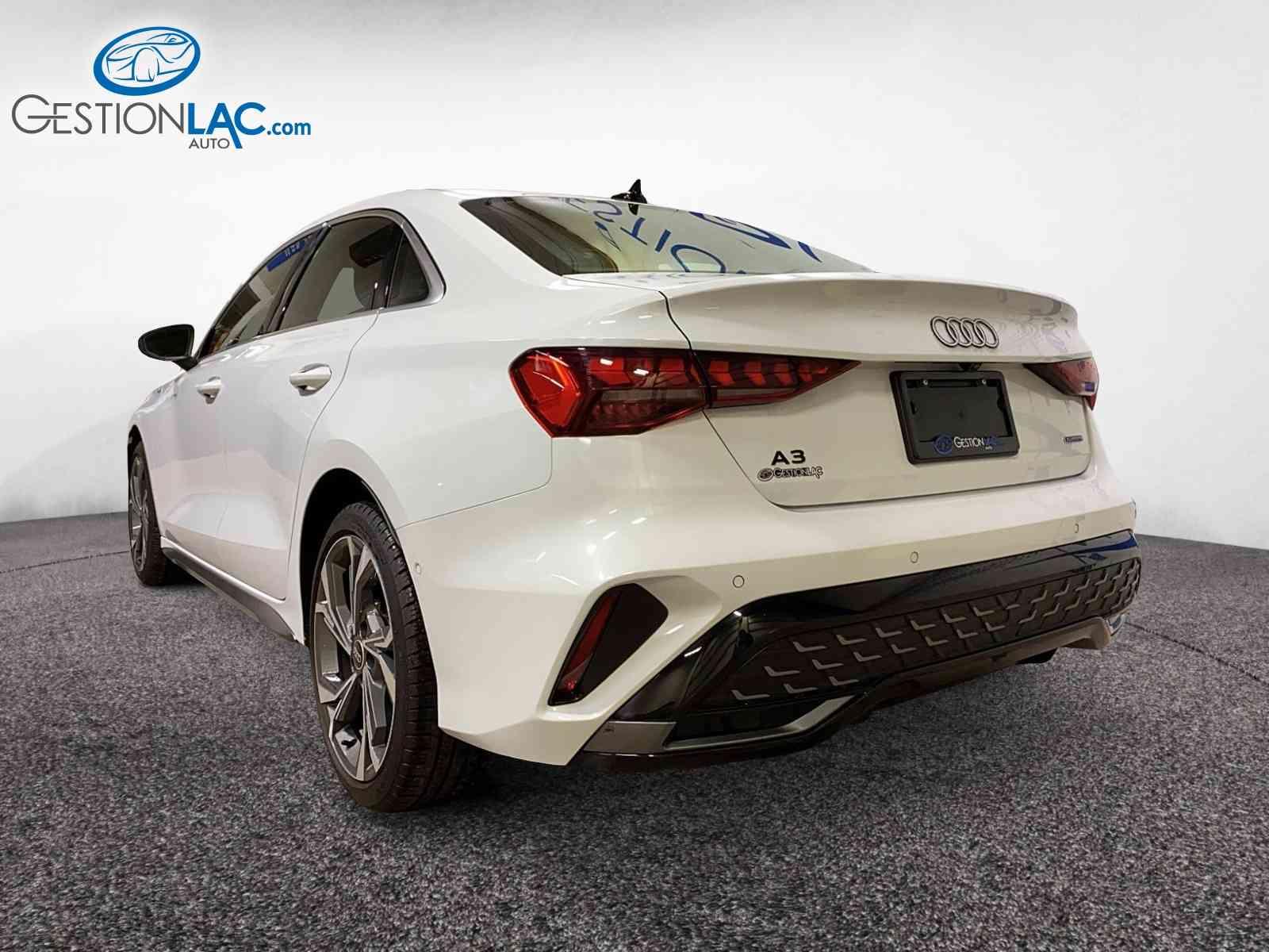 Audi A3 2025 - Thumbnail 4