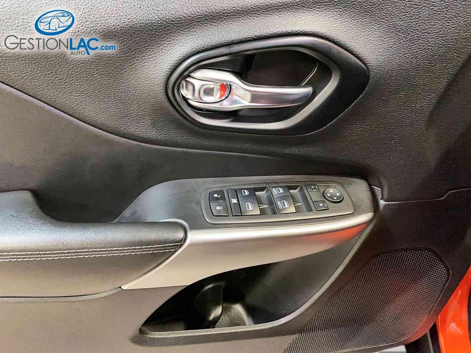 Jeep Cherokee 2021 - Thumbnail 14