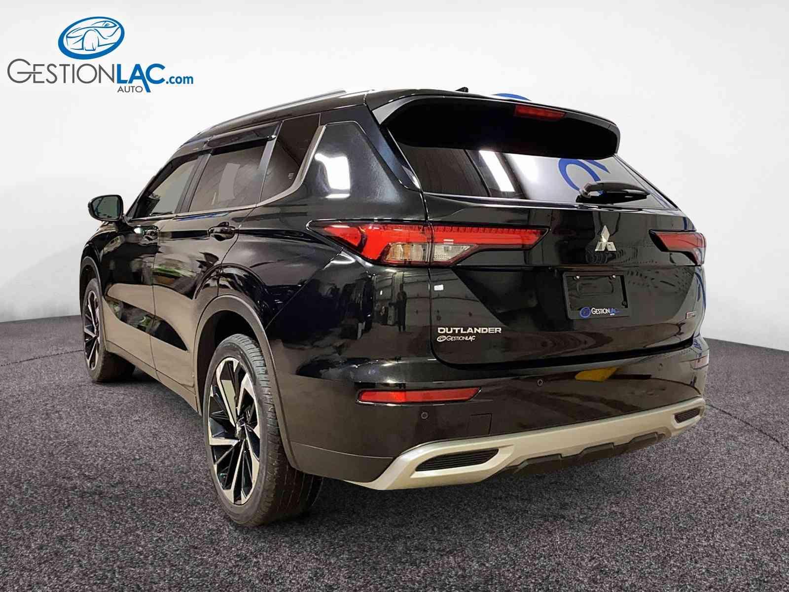 Mitsubishi Outlander 2024 - Thumbnail 4