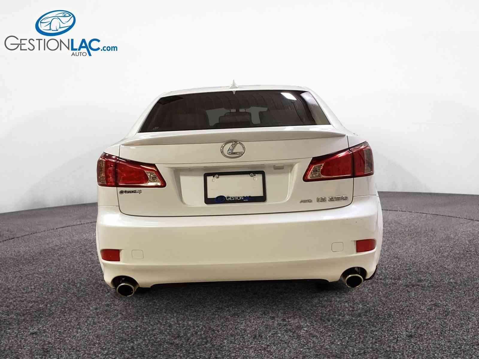 Lexus IS 250 2012 - Thumbnail 3