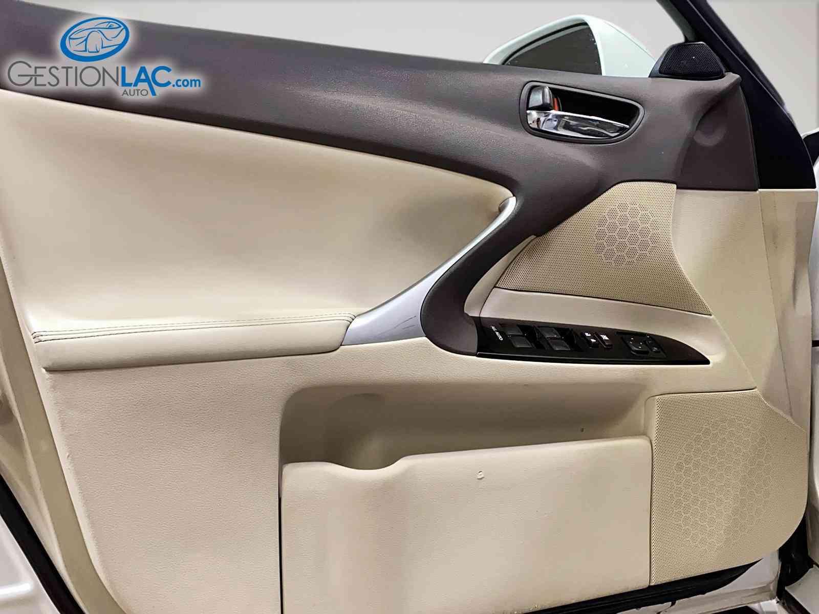 Lexus IS 250 2012 - Thumbnail 14