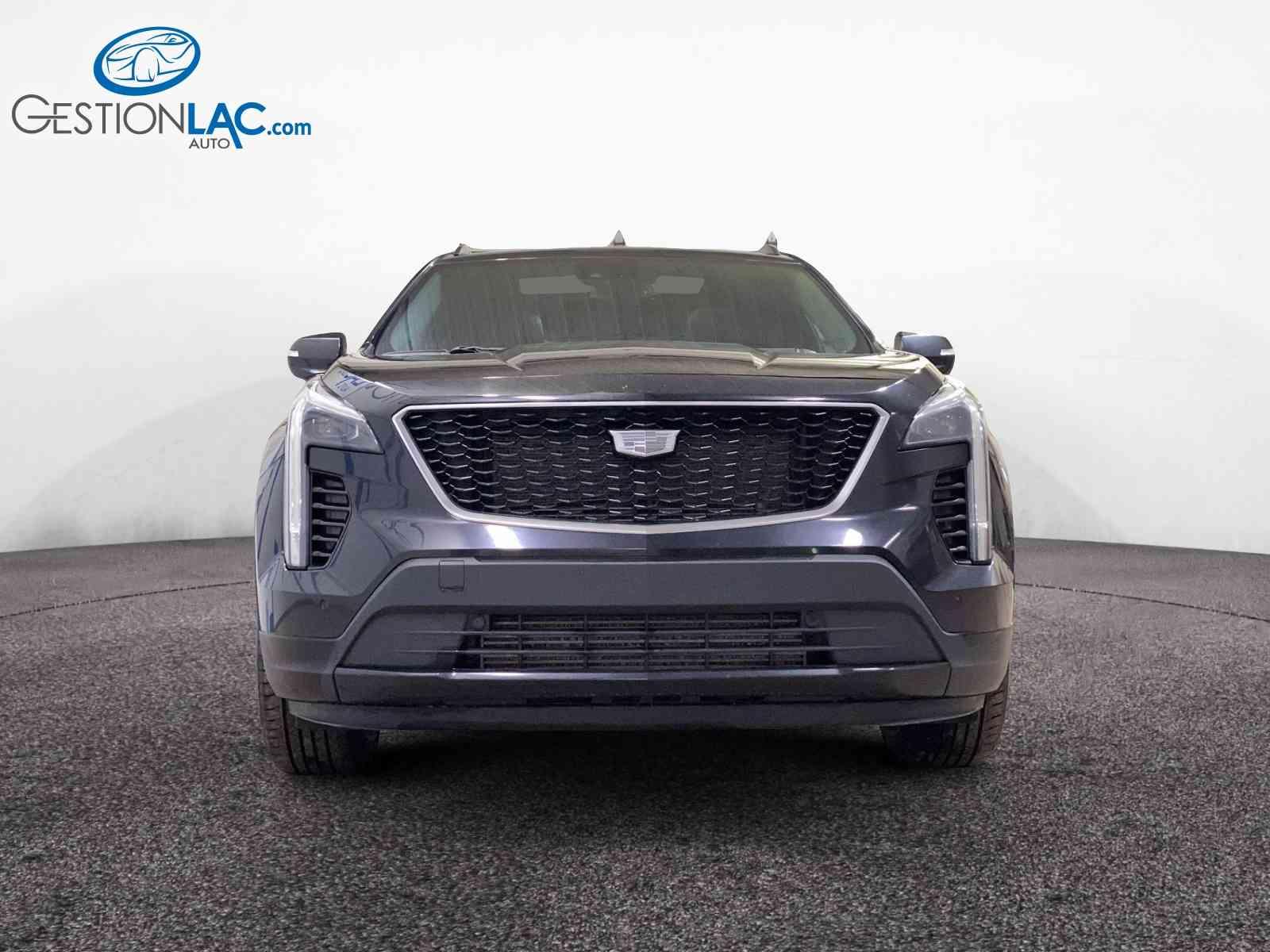Cadillac XT4 2021 - Thumbnail 2