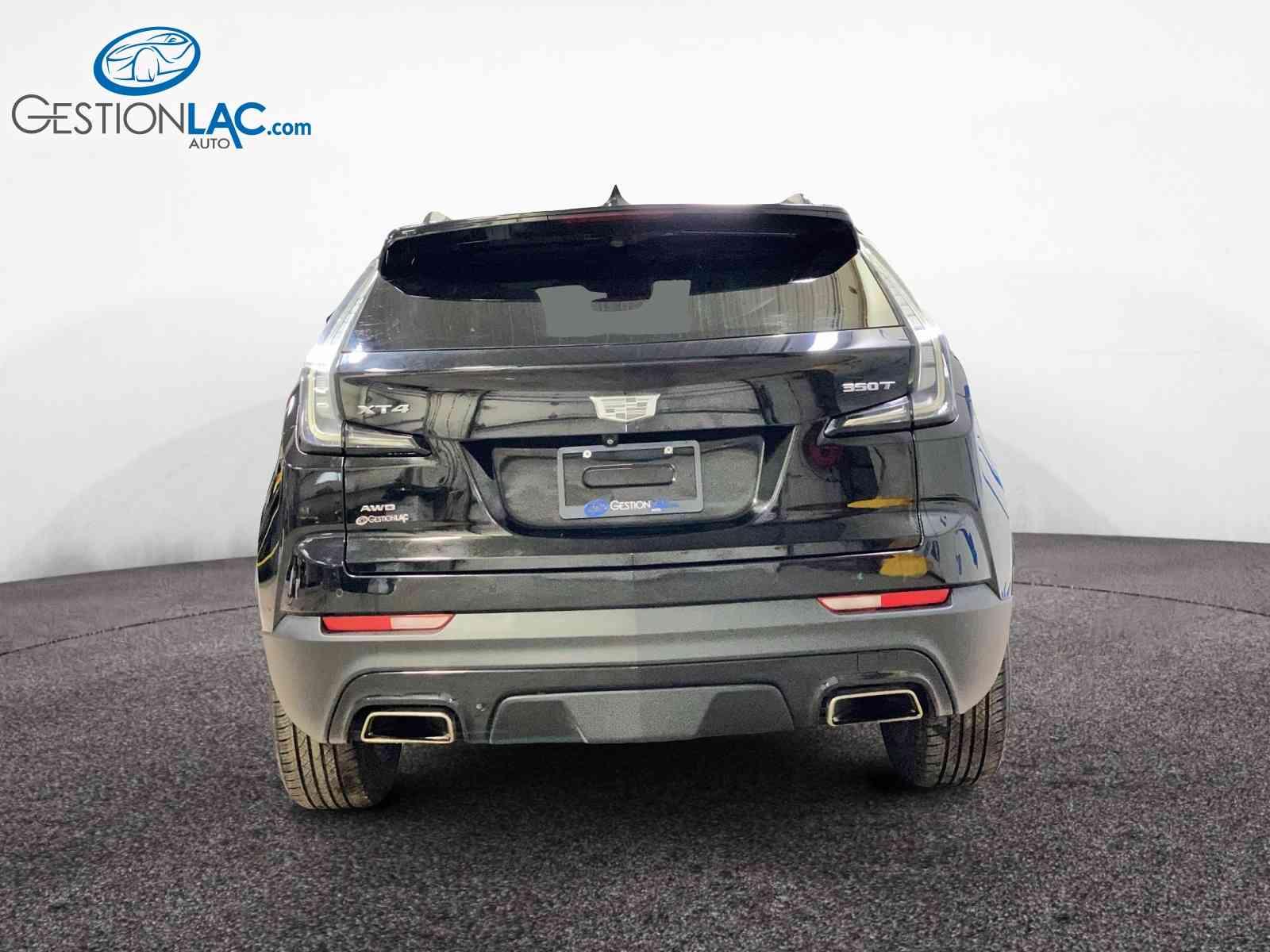 Cadillac XT4 2021 - Thumbnail 3