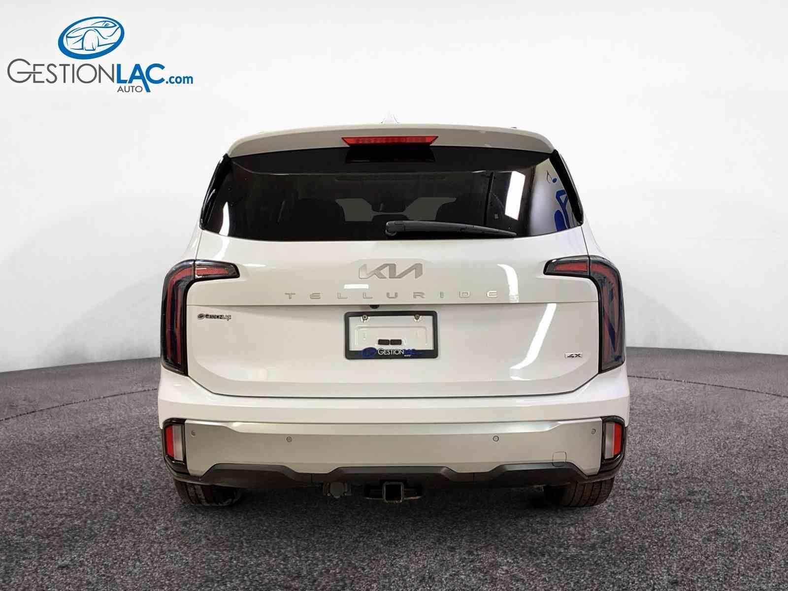 KIA Telluride 2023 - Thumbnail 3