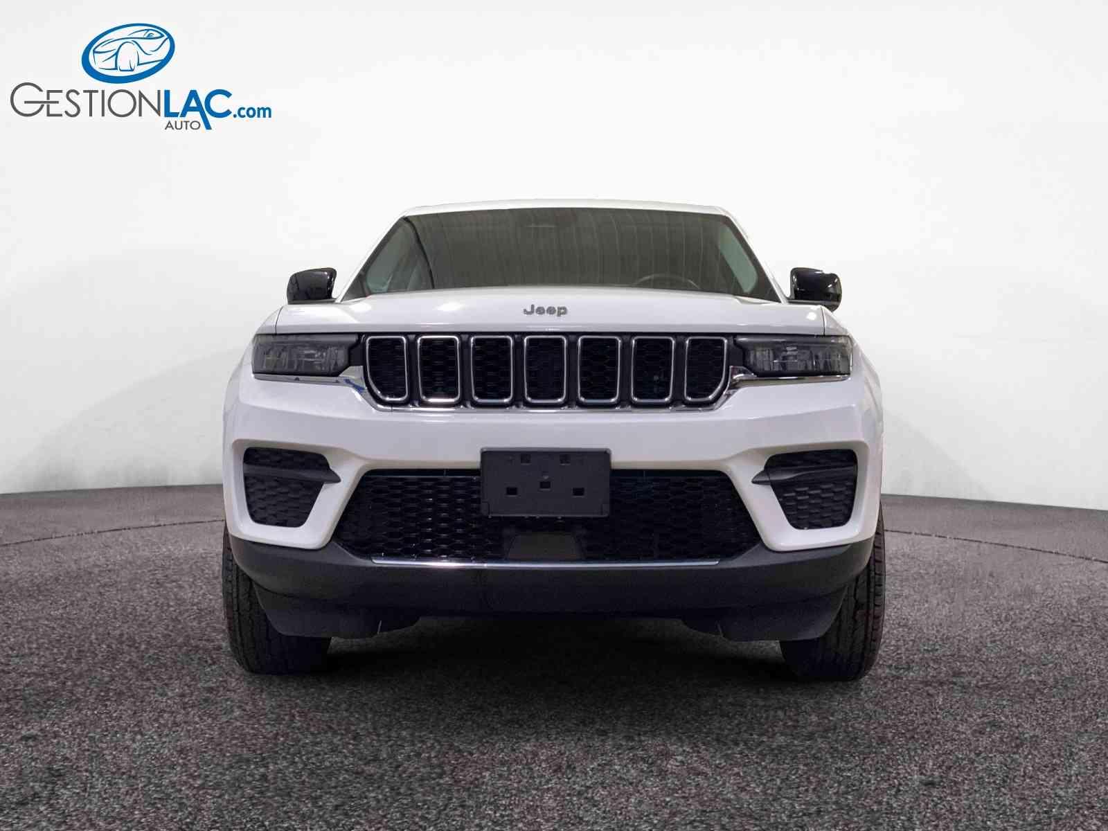 Jeep Grand Cherokee 2023 - Thumbnail 2
