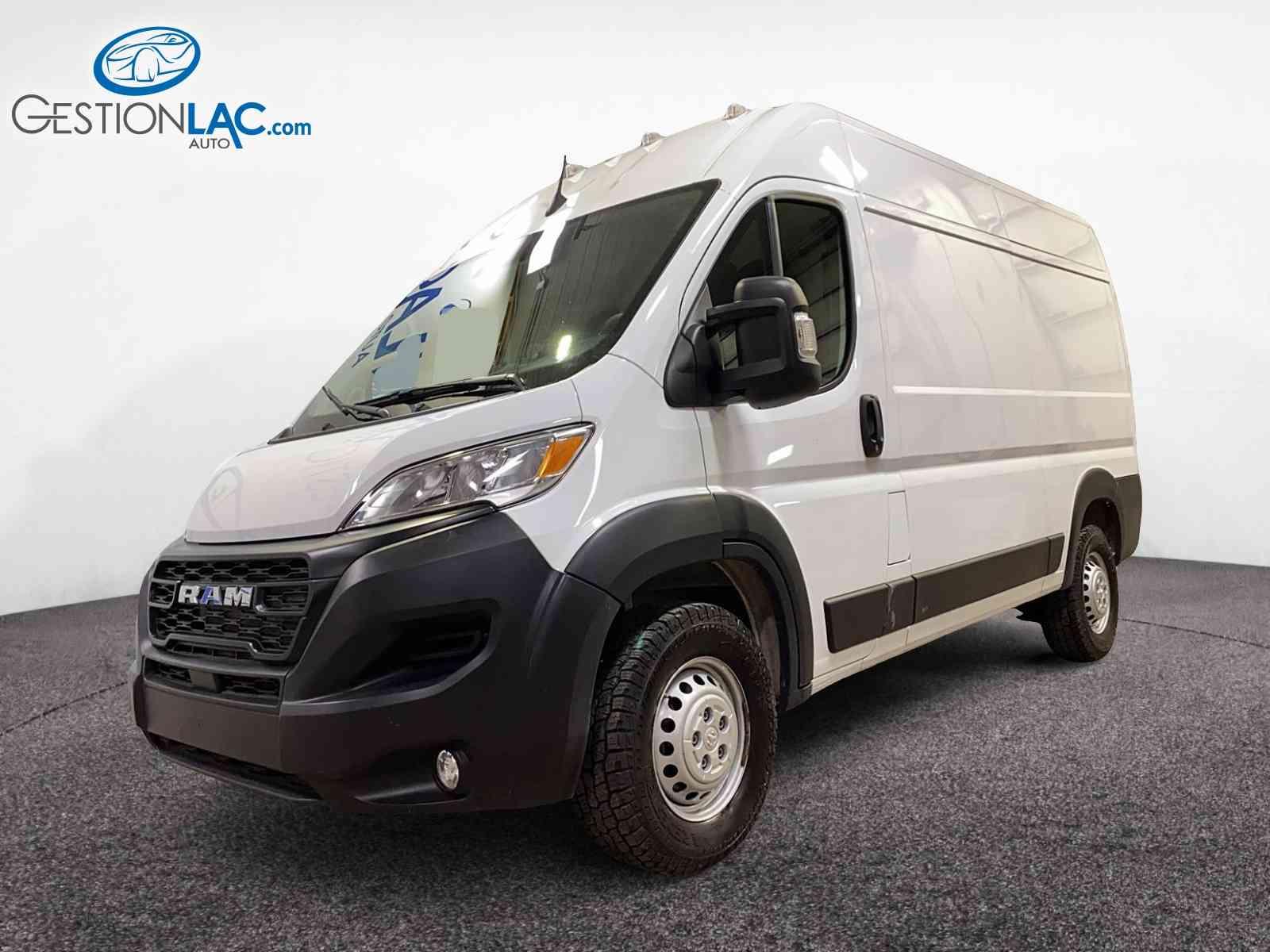 RAM ProMaster Cargo Van 2025 - Thumbnail 1