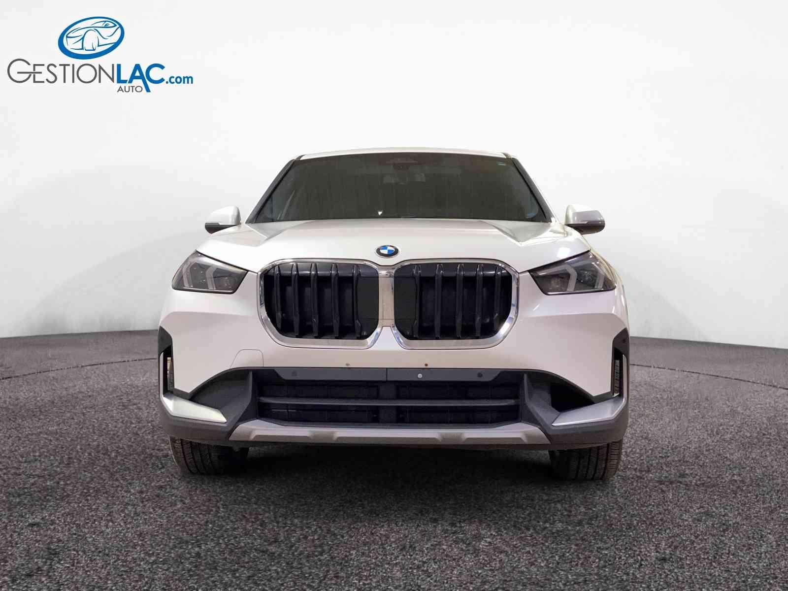 BMW X1 2023 - Thumbnail 2